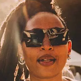 Nazizi Hirji net worth