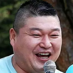 Kang Ho-dong net worth