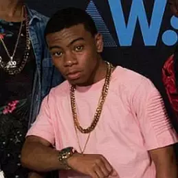 Dante Myles Hoagland net worth