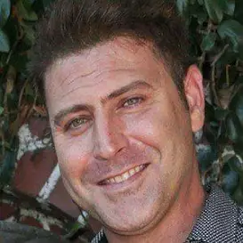 Justin Hodak net worth