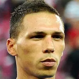 Jose Holebas net worth