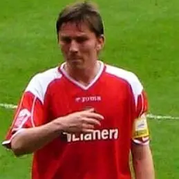 Matt Holland net worth