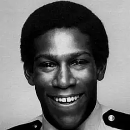 Kene Holliday net worth