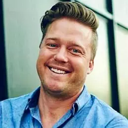 Timothy Hollingsworth net worth