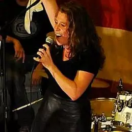 Liz Hopkins net worth