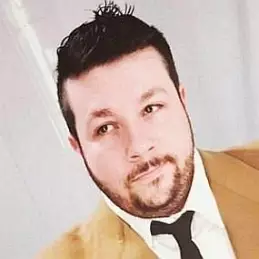 Christian Hull net worth