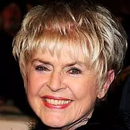 Gloria Hunniford net worth