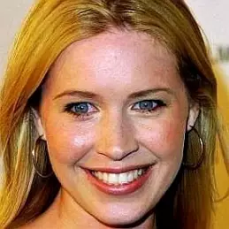 Chloe Hunter net worth