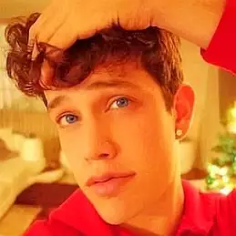 Luke Hutch net worth