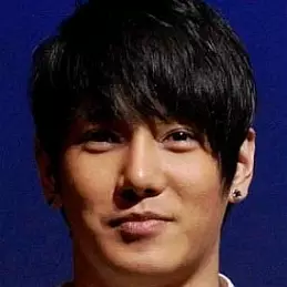 Hwanhee net worth