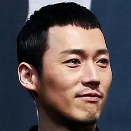 Jang Hyuk net worth