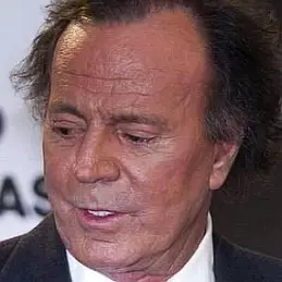 Julio Iglesias net worth