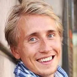 Alex Ikonn net worth