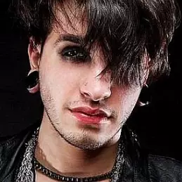 Alex Illest net worth