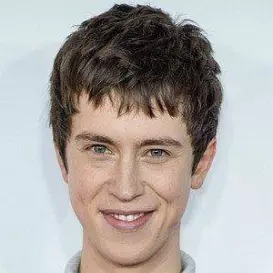 Angus Imrie net worth