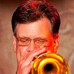 Roger Ingram net worth