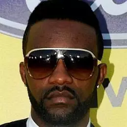 Fally Ipupa net worth