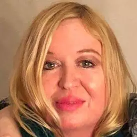 Debbie Isitt net worth