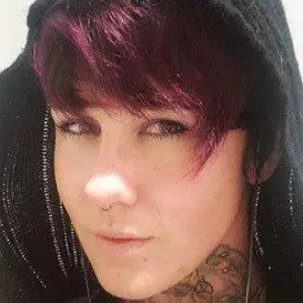 Autumn Ivy net worth