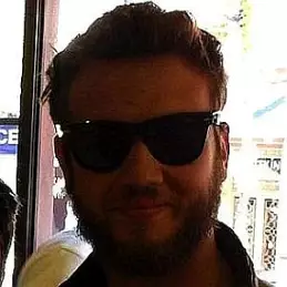 Aras Bulut Iynemli net worth