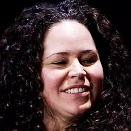 Stephanie Izard net worth