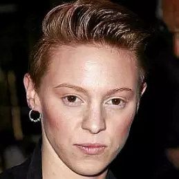 Elly Jackson net worth