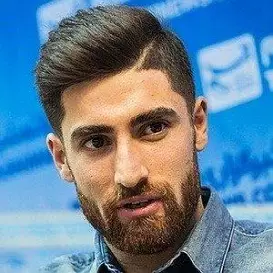 Alireza Jahanbakhsh net worth