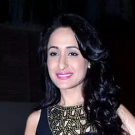 Pragya Jaiswal net worth