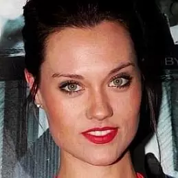 Laura James net worth