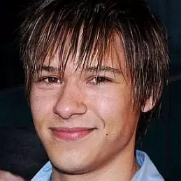 Oliver James net worth