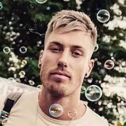 Olly James net worth