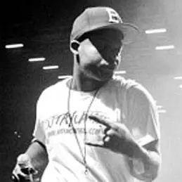 Taylor James net worth