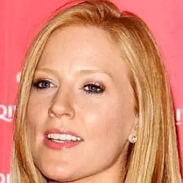 Sarah-jane Mee net worth