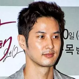 Kim Ji-seok net worth