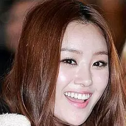Song Jieun net worth