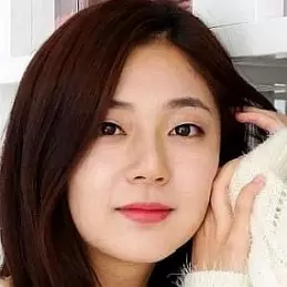 Baek Jin-hee net worth