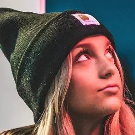 Colette Johnson net worth