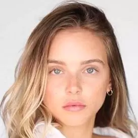 Casimere Jollette net worth