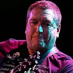 Steve Jones net worth