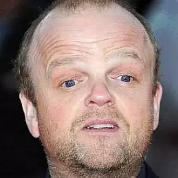 Toby Jones net worth