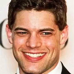 Jeremy Jordan net worth