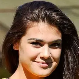 Andrea Kalousová net worth