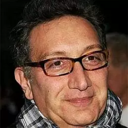 Moises Kaufman net worth