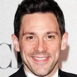 Steve Kazee net worth