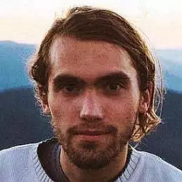 Andrew Kearns net worth