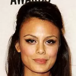 Nathalie Kelley net worth