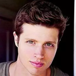 Brock Kelly net worth