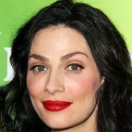 Joanne Kelly net worth