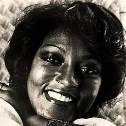 Paula Kelly net worth