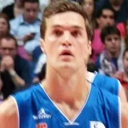 Levon Kendall net worth